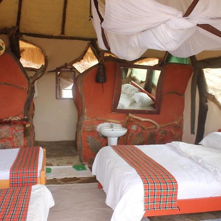 Lion'S Cave Camp, Samburu Villa Archers Post Eksteriør bilde